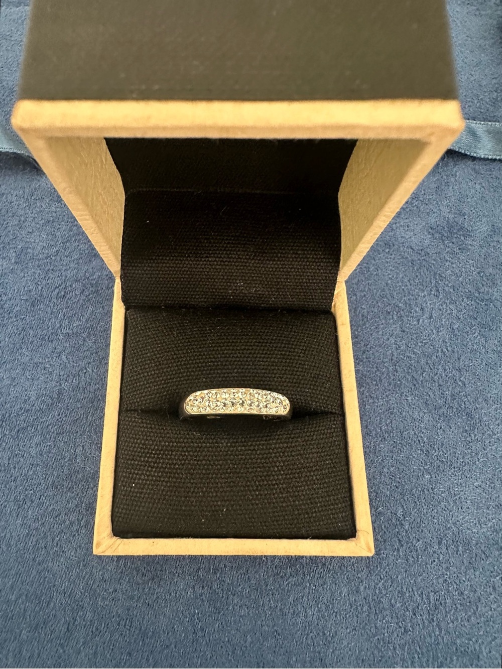 Sterling silver white stone ring